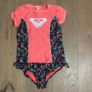 Girls Roxy Rash Guard w/ Matching Bottoms